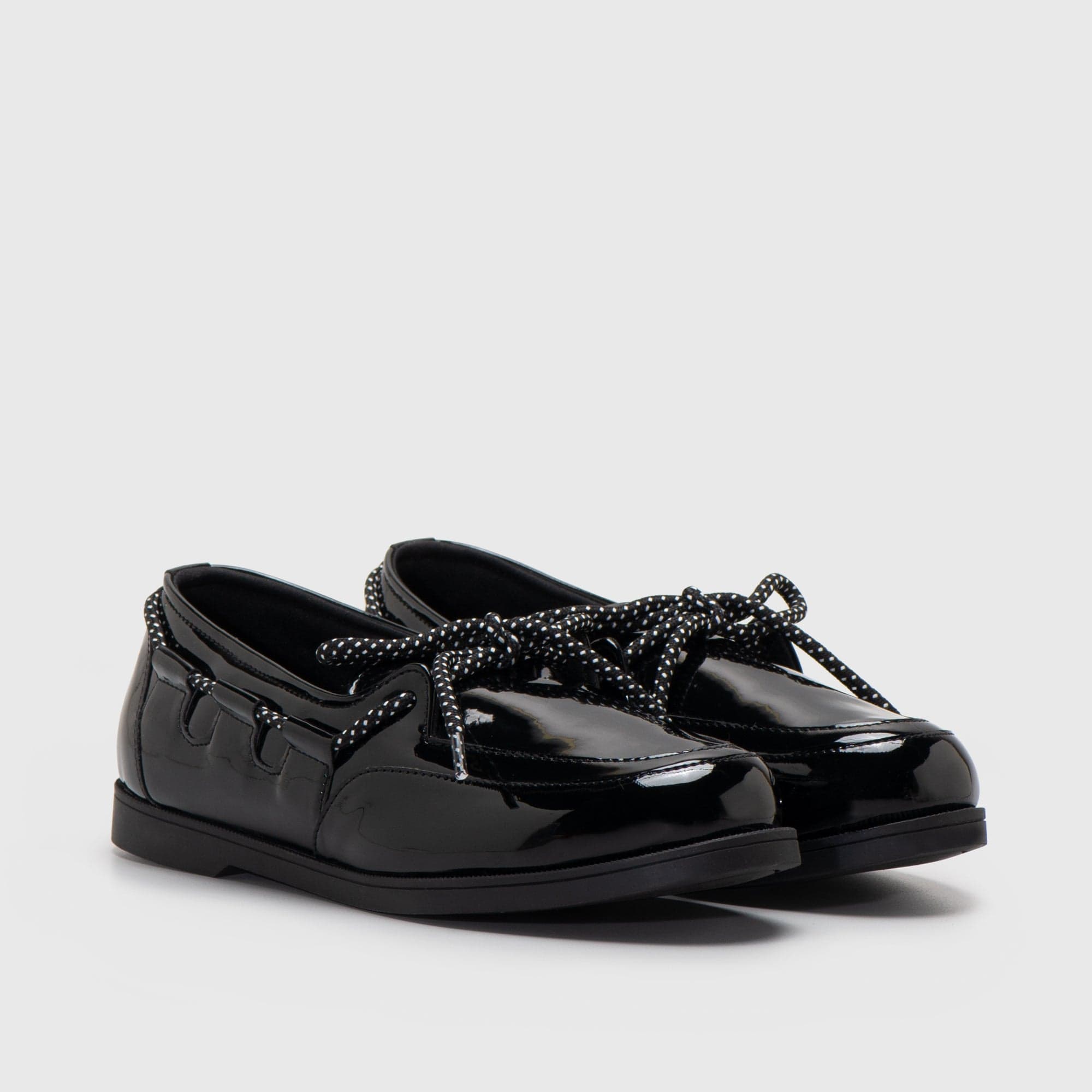 Adorable Projects Official Oxford 35 / Black Sascia Oxford Black