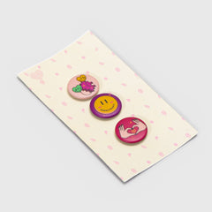 Adorable Projects Official Adorableprojects - Louise Button Pin Set - Aksesoris