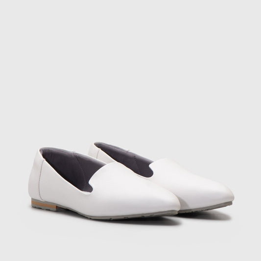 Adorable Projects Official Adorableprojects - Sonya Flat Shoes White - Sepatu Flat