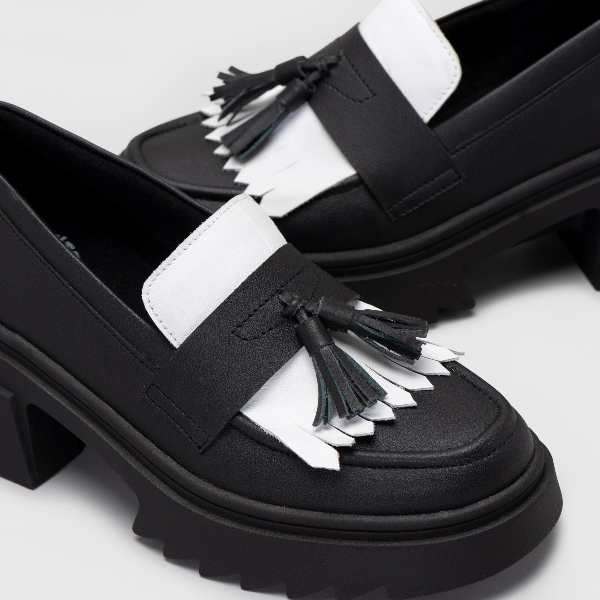 Adorable Projects Official Adorableprojects - Taralle Chunky Loafer BnW - Loafer Oxford