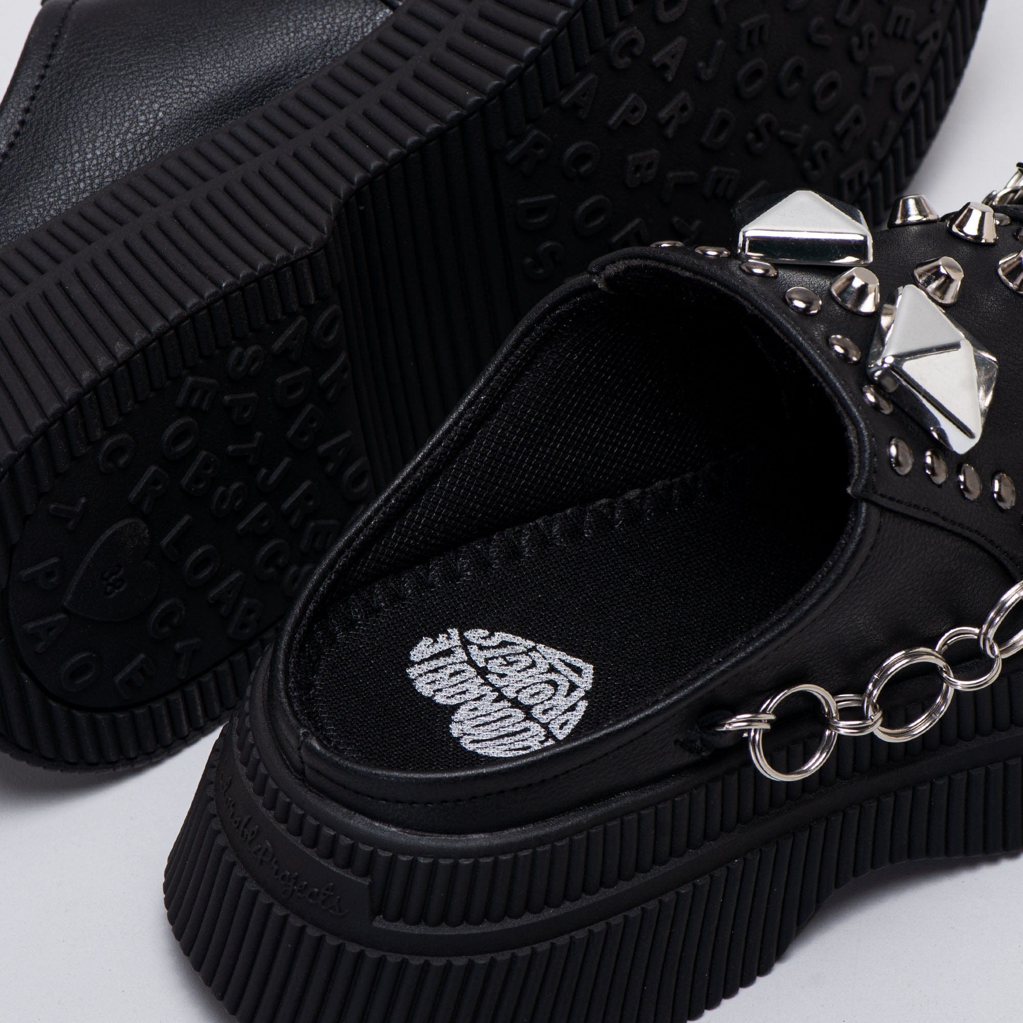 Adorable Projects Official Sandals Coco Sandals Black