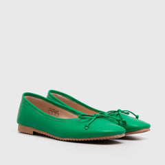 Adorable Projects Official Dilwyn Flat Shoes Green