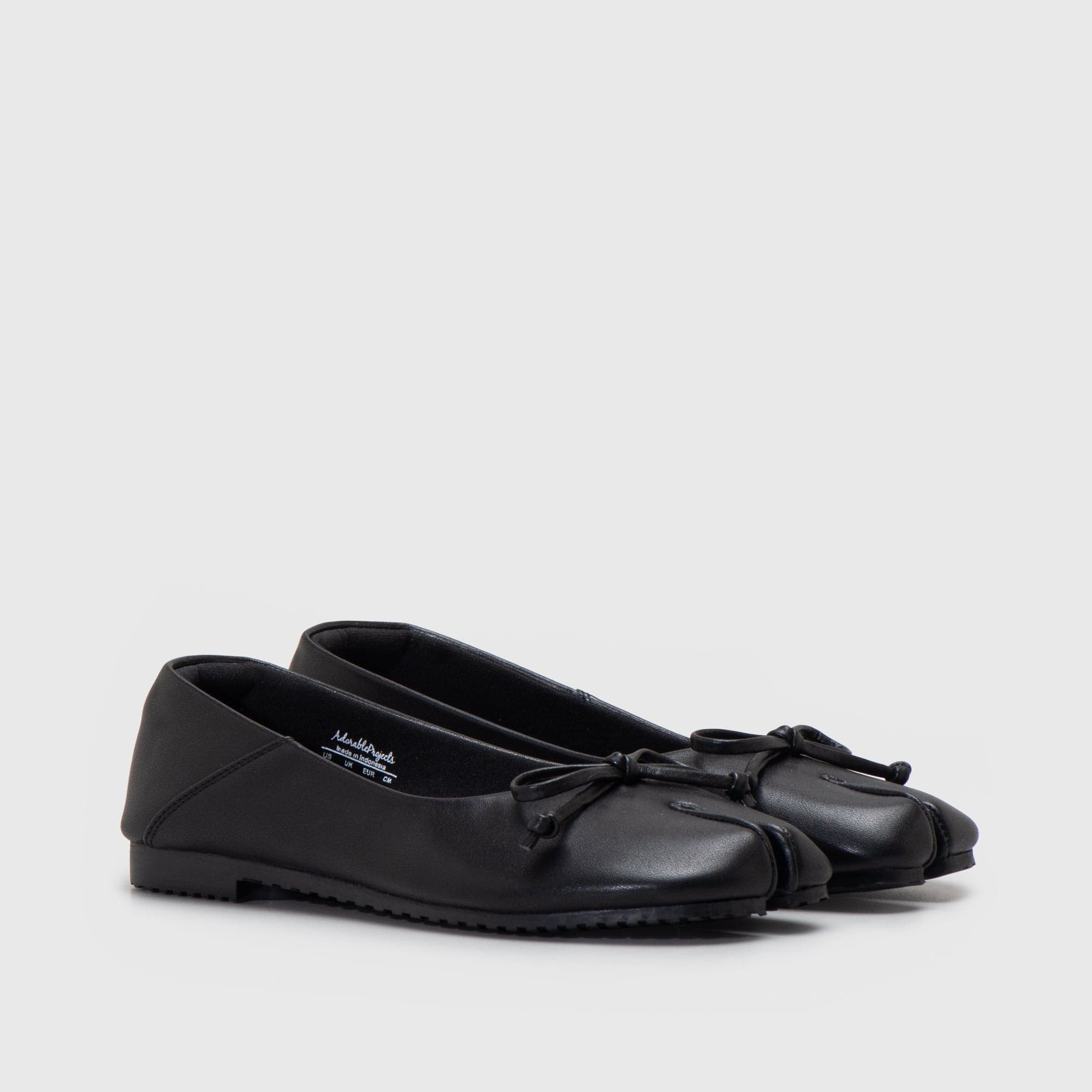 Adorable Projects Official Flat shoes Evodia Flat Shoes Black