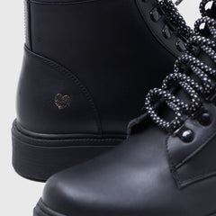 Adorable Projects Official Wickle Boots Genuine Leather Black