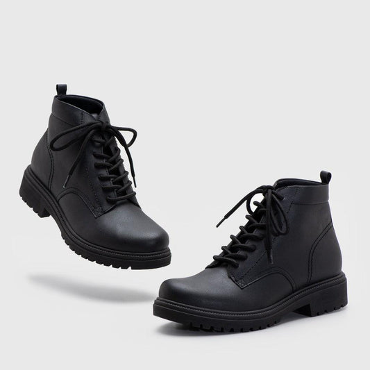 Adorable Projects Boots Blugi Boots Black