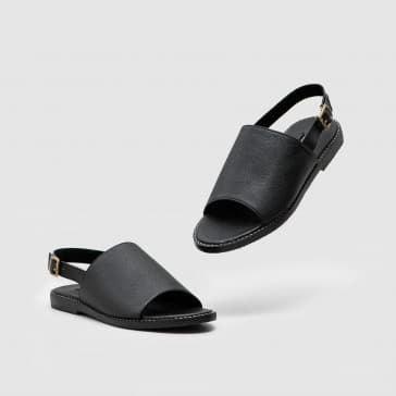 Adorable Projects Sandals Caspery Sandals Black
