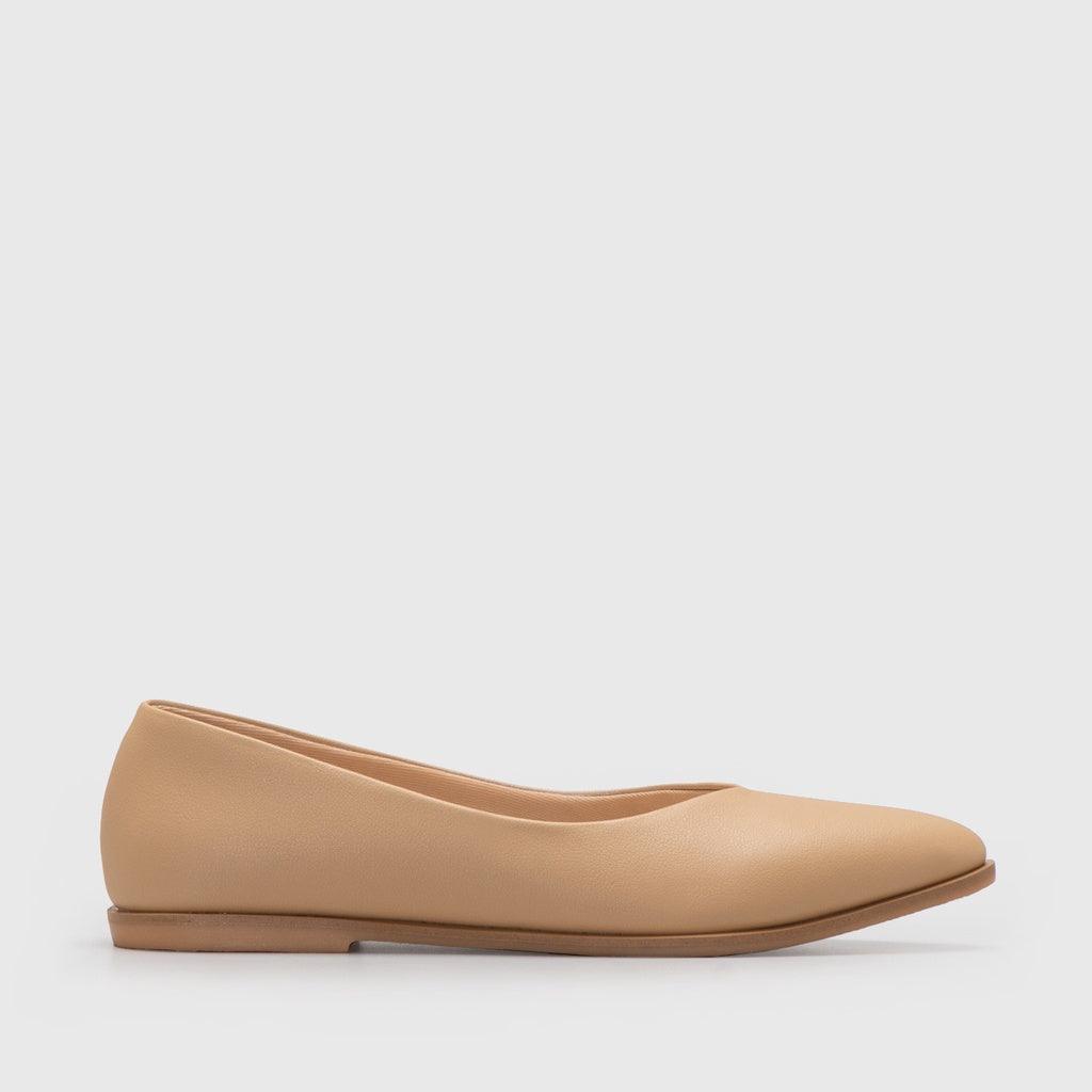 Adorable Projects-Dev Flat shoes Donetti Point Flat Nude