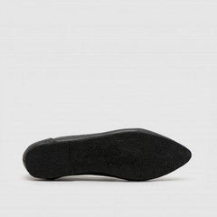 Adorable Projects-Dev Flat shoes Hushfire Flat Shoes Black
