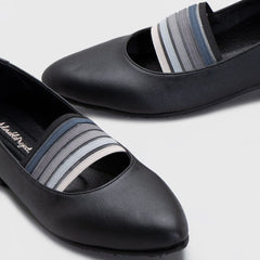 Adorable Projects Official Flat shoes Luna Flat Shoes Black