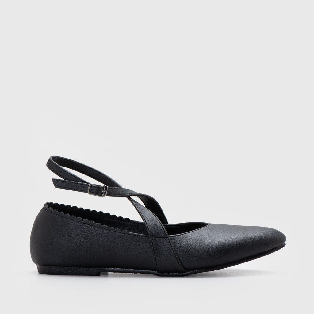 Adorable Projects Flat shoes Palencia Flat Shoes Black