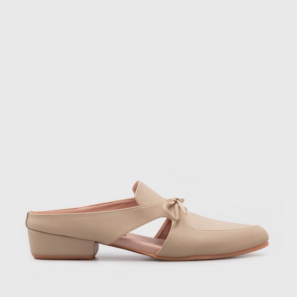 Adorable Projects Mules Plataria Mules Cream