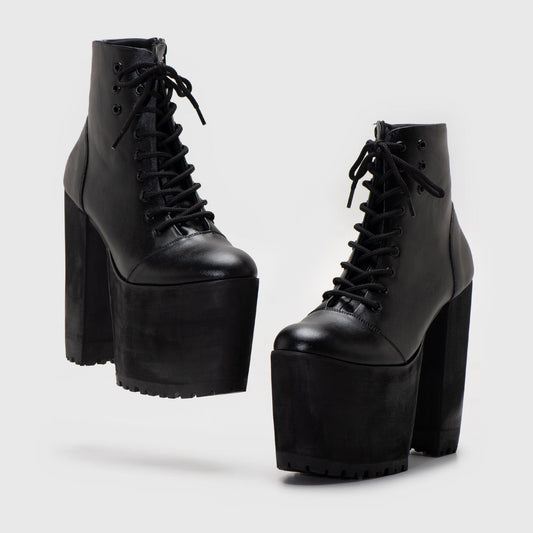 Adorable Projects Official Boots Rinascente Boots Black
