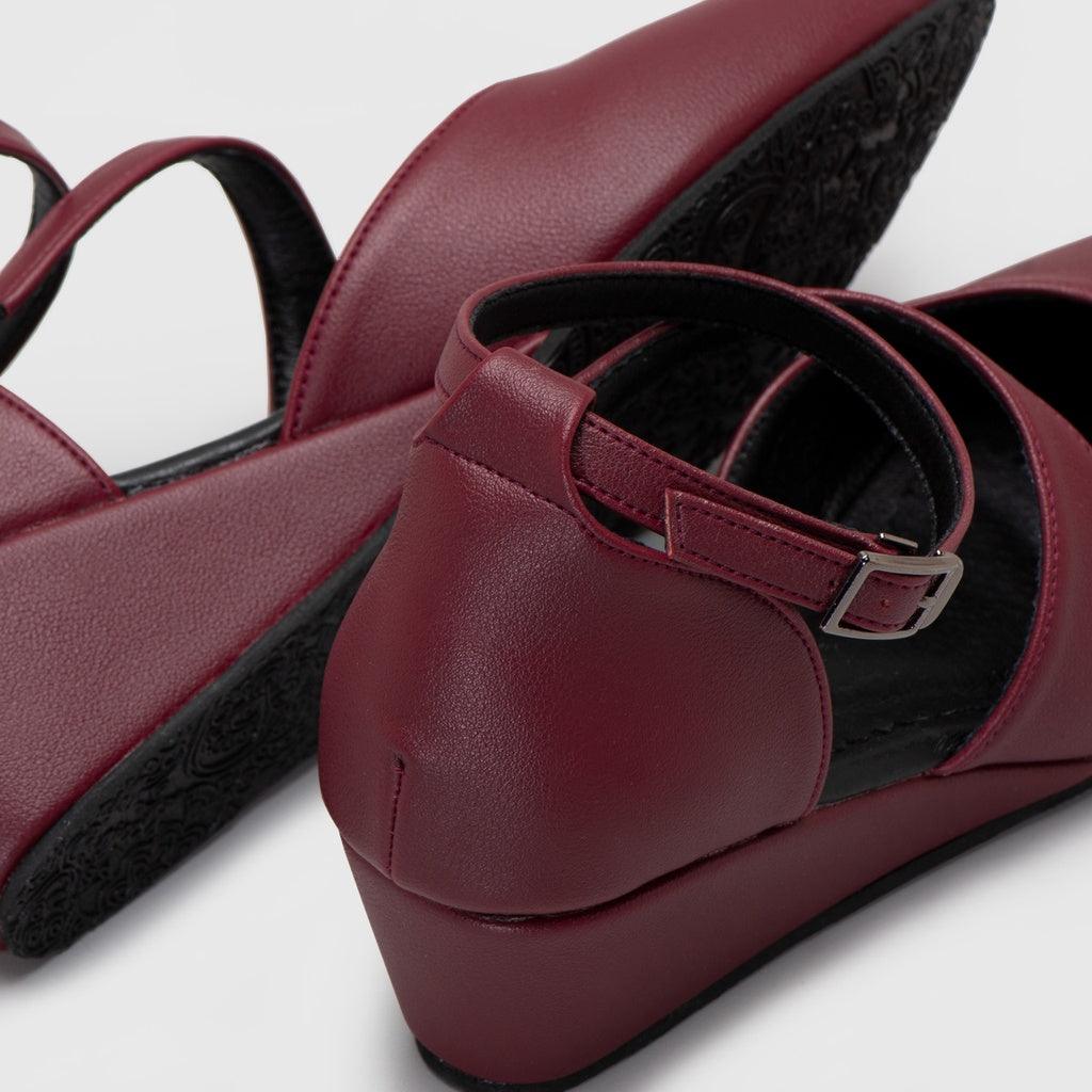 Adorable Projects-Dev Wedges Yamun Wedges Maroon